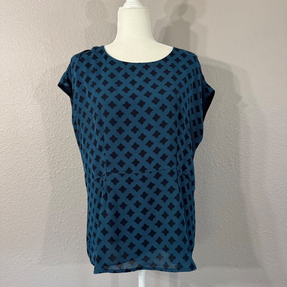 Cabi Women's Size M‎ Teal Foulard Diamond Cap Sleeve Blouse 3274